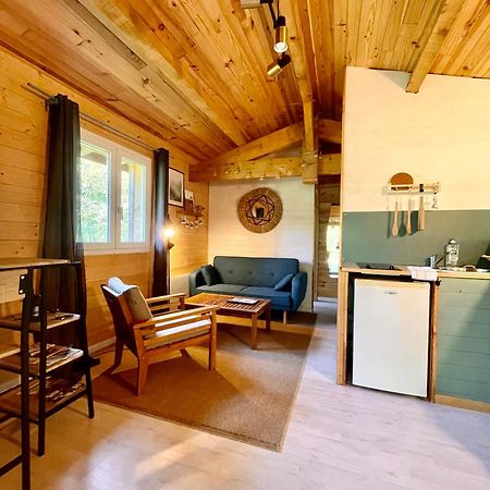 Cabane Au Milieu Des Pins - Domaine Temali Labouheyre Εξωτερικό φωτογραφία